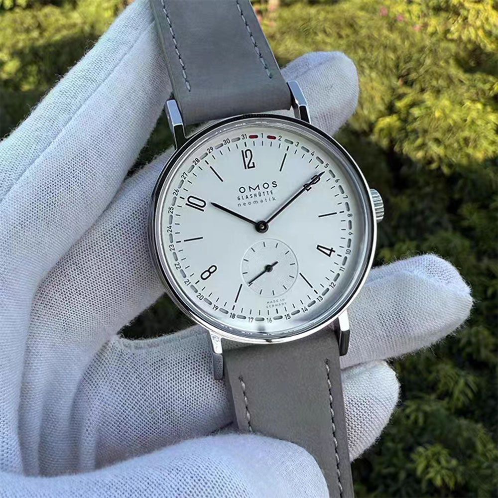 38mm men's automatic mechanica - Paper Weight Crystal recension och pris